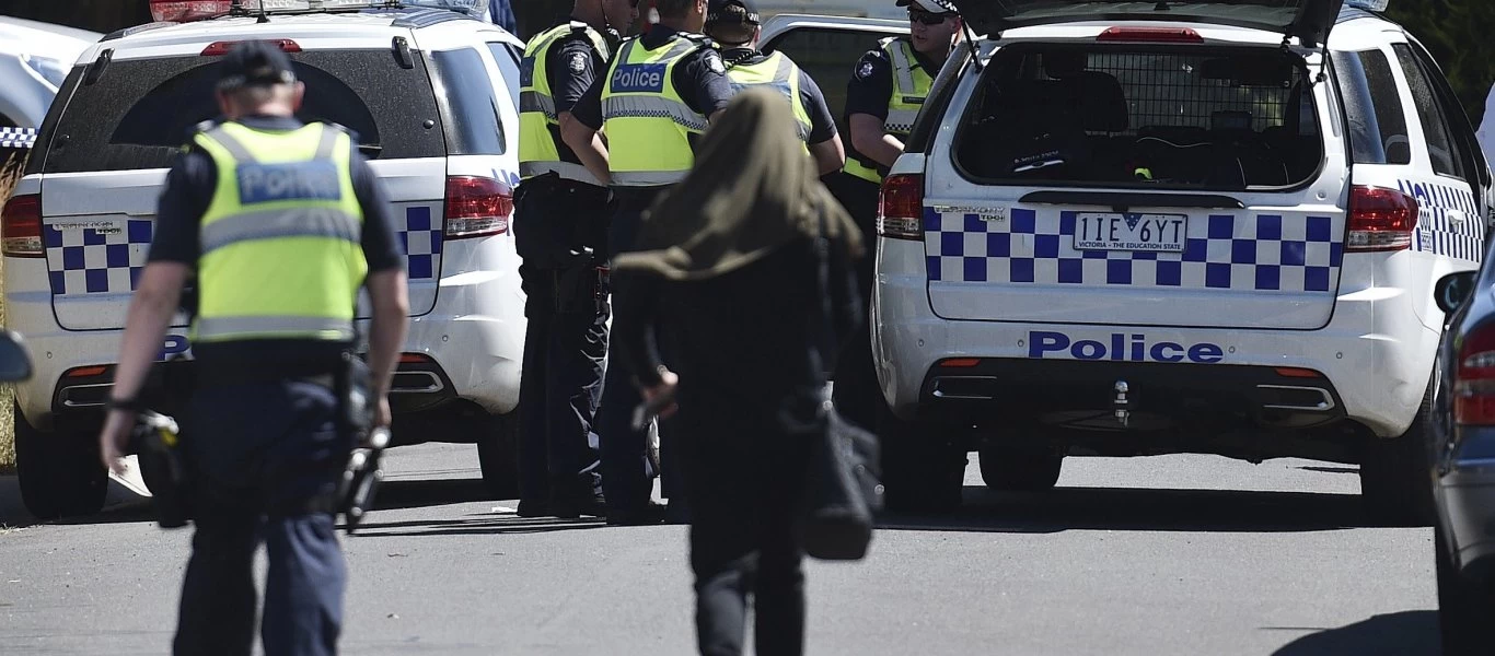 Αυστραλία: Αστυνομικοί πυροβόλησαν άντρα που επιτέθηκε σε γυναίκα - Επιτέθηκε με μαχαίρι και στους αστυνομικούς